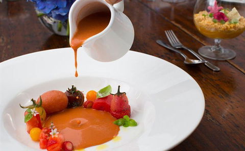 Linq Bar Restaurant - Redcliffe Tourism 15