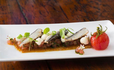 Linq Bar Restaurant - Redcliffe Tourism 17