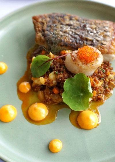 Linq Bar Restaurant - Redcliffe Tourism 18