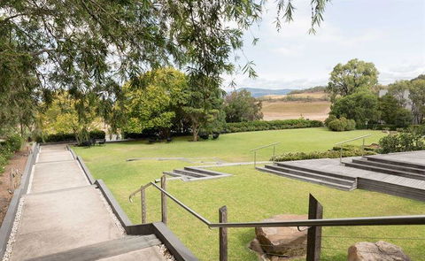 Vines Restaurant At Hollydene Estate - Redcliffe Tourism 11