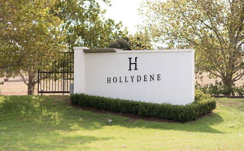 Vines Restaurant At Hollydene Estate - Redcliffe Tourism 6