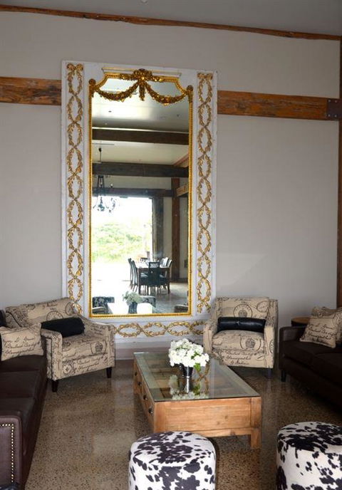 Vines Restaurant At Hollydene Estate - Redcliffe Tourism 7