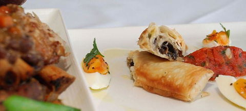 Gilligans Beachside Cafe - Redcliffe Tourism 2