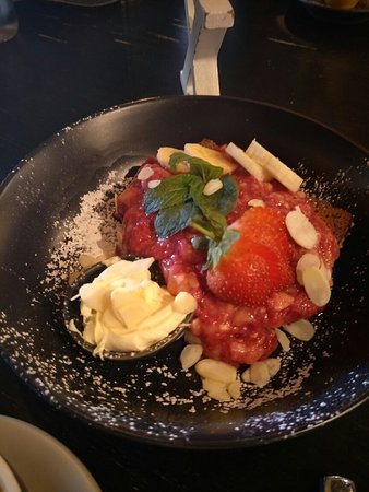 M&B Bar - Redcliffe Tourism 0