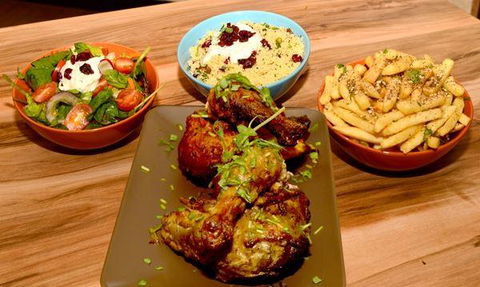 Mt Everest Nepalese Restaurant - Redcliffe Tourism 28