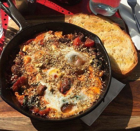 Johnny Pump - Redcliffe Tourism 8