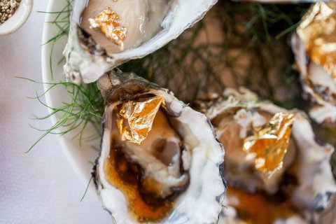 Novaro's Restaurant - Redcliffe Tourism 0