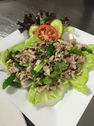Num Whan Thai Restaurant - Redcliffe Tourism 3