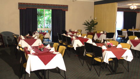 Albert Court Motel - Redcliffe Tourism 3