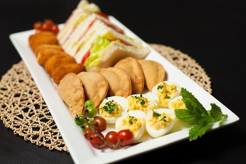 LatinOZ Cuisine & Patisserie - Redcliffe Tourism 0