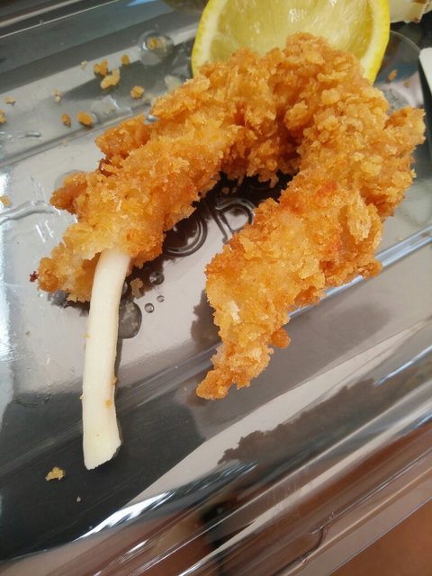 Harold’s Seafood On The Strand - Redcliffe Tourism 5