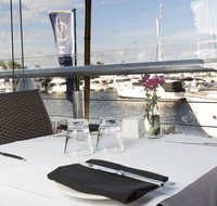 Black Angus Bar  Grill - Redcliffe Tourism