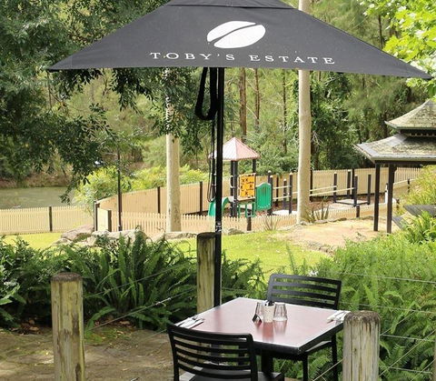 Darwin Ski Club - Redcliffe Tourism 6