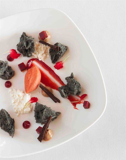 Qualia - Redcliffe Tourism 7