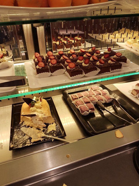 The Vue - Redcliffe Tourism 8