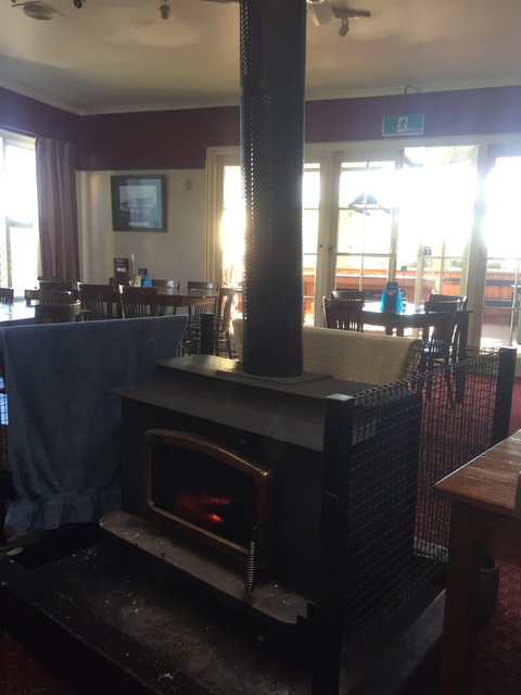 Carrick Inn Hotel - Redcliffe Tourism 9