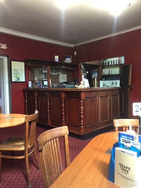 Carrick Inn Hotel - Redcliffe Tourism 8