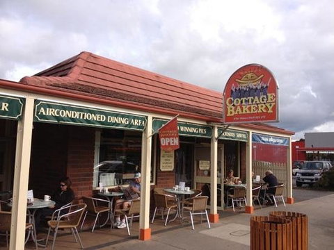 Cottage Bakery - Redcliffe Tourism 0