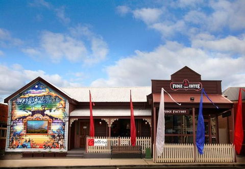 Fudge'n'Good Coffee - Redcliffe Tourism 0