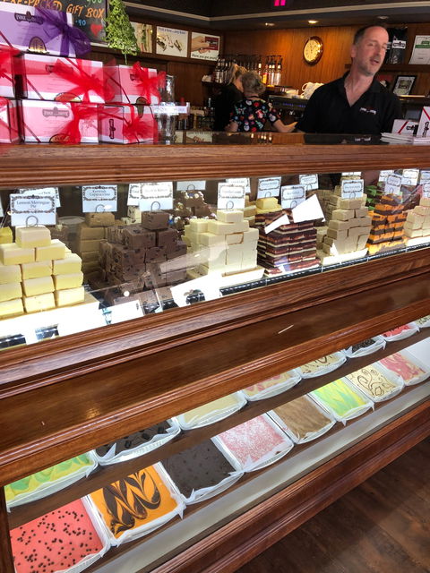 Fudge'n'Good Coffee - Redcliffe Tourism 4