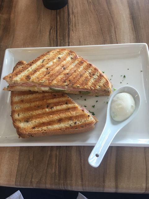 Gallery Artspaces - Redcliffe Tourism 1