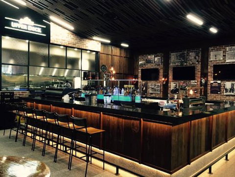 James Boag Upper Deck - Redcliffe Tourism 0