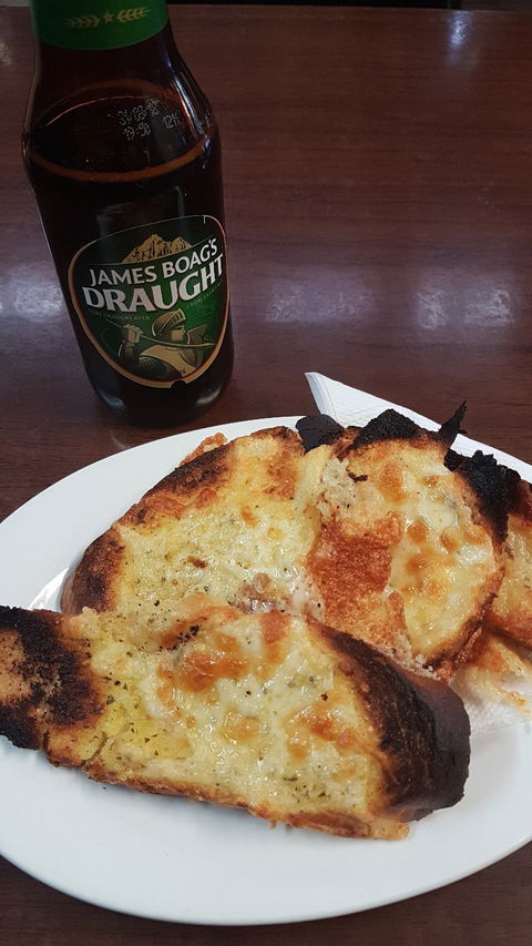 Lakeside Bar & Grill - Redcliffe Tourism 5