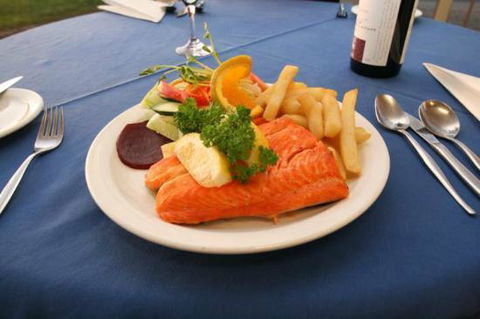 Regatta Point Tavern - Redcliffe Tourism 0