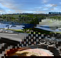 Rosevears Hotel - Redcliffe Tourism