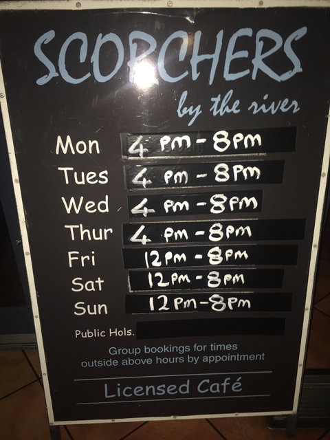 Scorchers By The River Gallery Cafe - Redcliffe Tourism 3