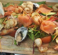 The Fox  Hounds Inn Restaurant - Redcliffe Tourism