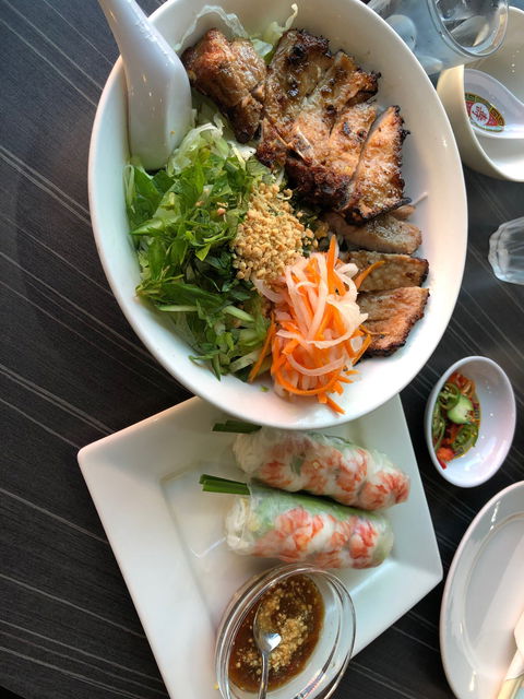 Viet Hoa Vietnamese Restaurant - Redcliffe Tourism 6
