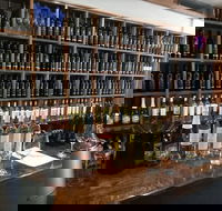 Dell'uva Wines - Redcliffe Tourism