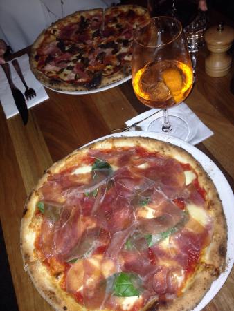 Julius Pizzeria - Redcliffe Tourism 0