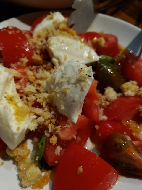 Julius Pizzeria - Redcliffe Tourism 6