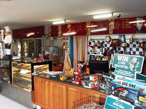 Point Turton General Store & Bakery - Redcliffe Tourism 0