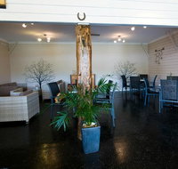 The Sidewalk Cafe  Garden - Redcliffe Tourism