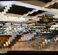 Corner Pocket Bar  Grill - Redcliffe Tourism