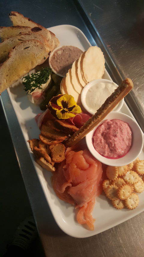 Waka - Redcliffe Tourism 3