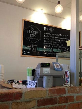 The Tucker Box - Redcliffe Tourism 0