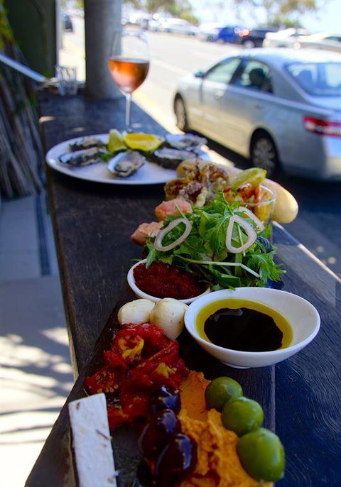 Pine & Bamboo Chinese Restaurant - Redcliffe Tourism 22