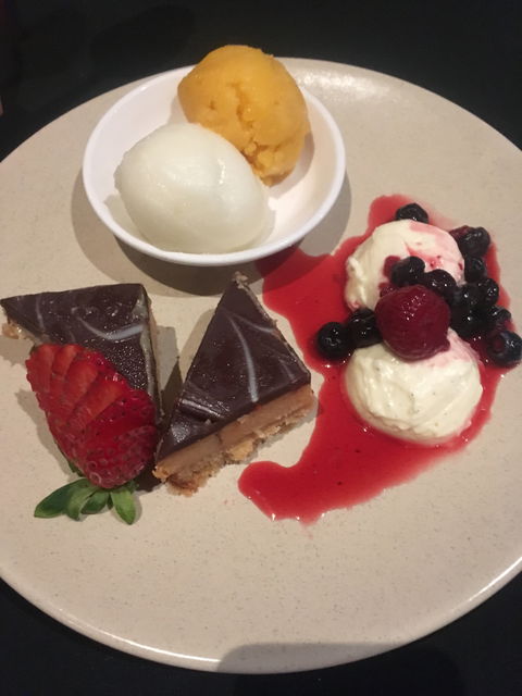 Explorers Restaurant - Redcliffe Tourism 2