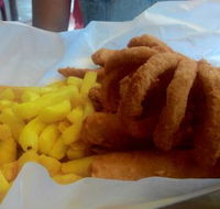 Saviges Seafood - Redcliffe Tourism