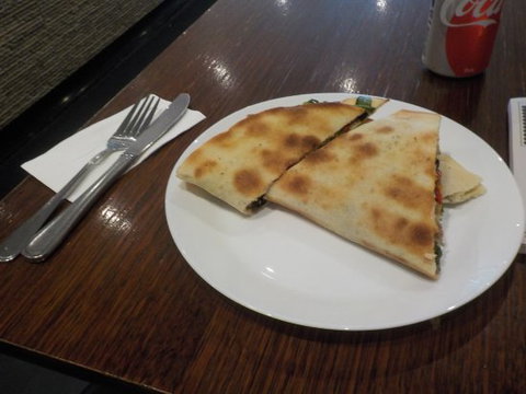 Cliftons Cafe - Redcliffe Tourism 0