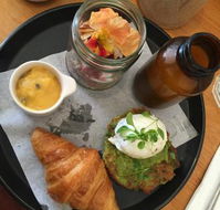 Sardi Cafe - Redcliffe Tourism
