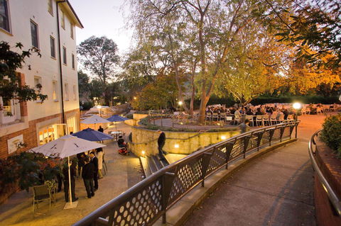 University House - ANU - Redcliffe Tourism 15