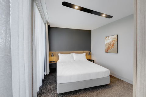 Vibe Hotel Canberra - Redcliffe Tourism 34