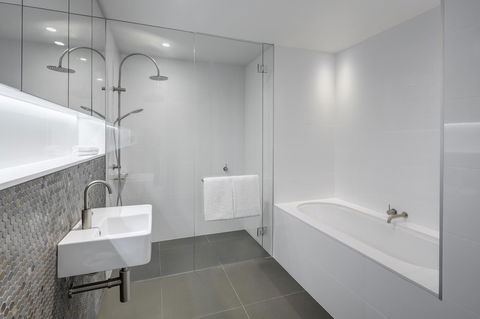 Vibe Hotel Canberra - Redcliffe Tourism 32