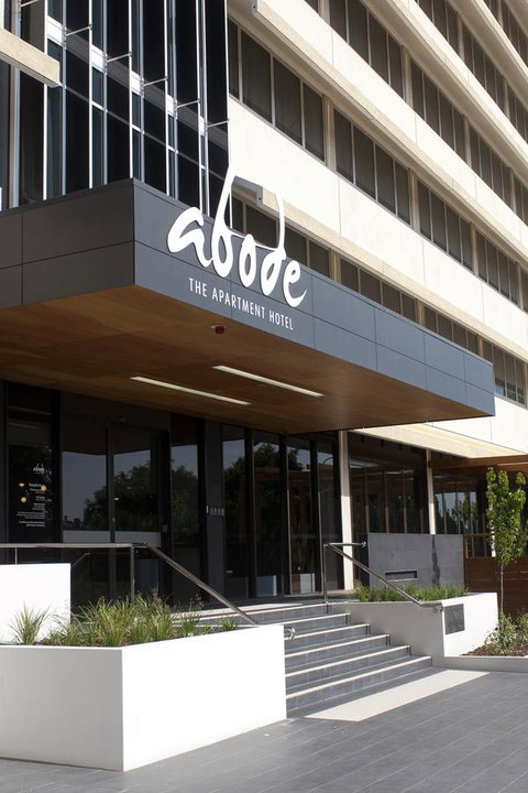 Abode Woden - Redcliffe Tourism 0