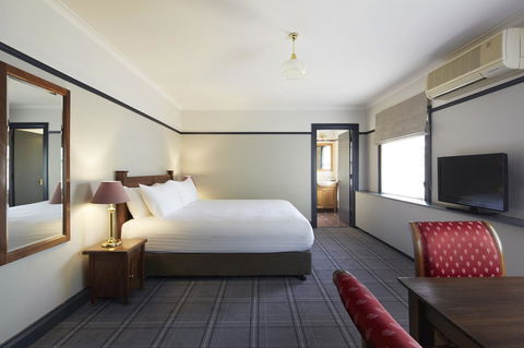 Brassey Hotel - Managed By Doma Hotels - Redcliffe Tourism 5
